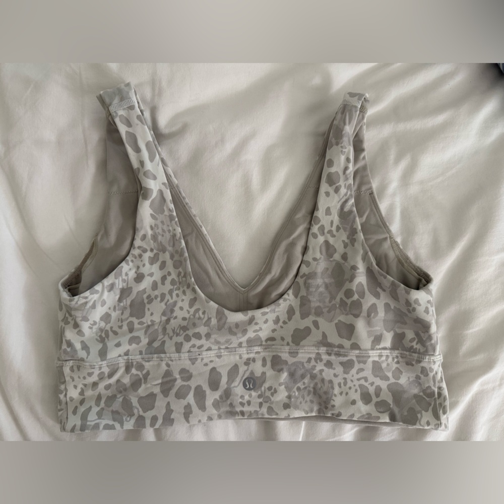 Lululemon Align Bra C/D Cup White Leopard Print / Snow Cheetah Top - Picture 4 of 4